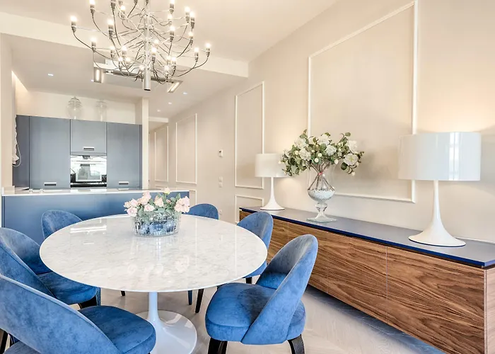 Luxury Blue River By Mmega